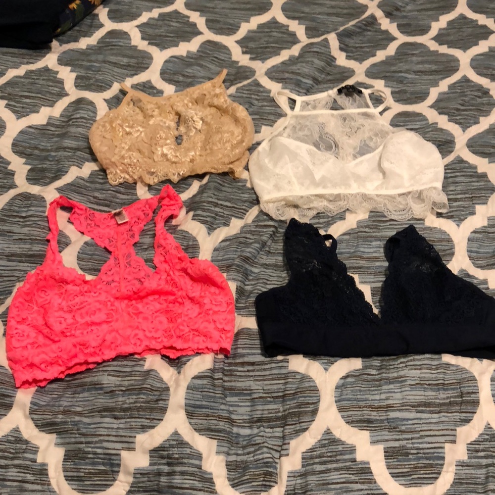 Lot of bralettes!